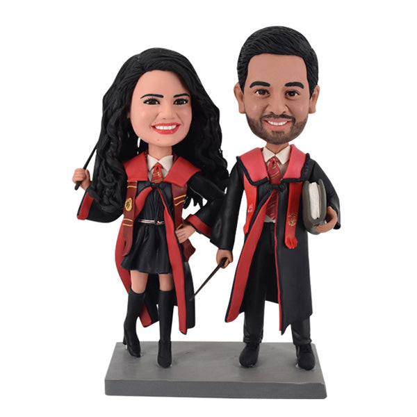 Personalized Wedding Bobbleheads for Meaningful Moment